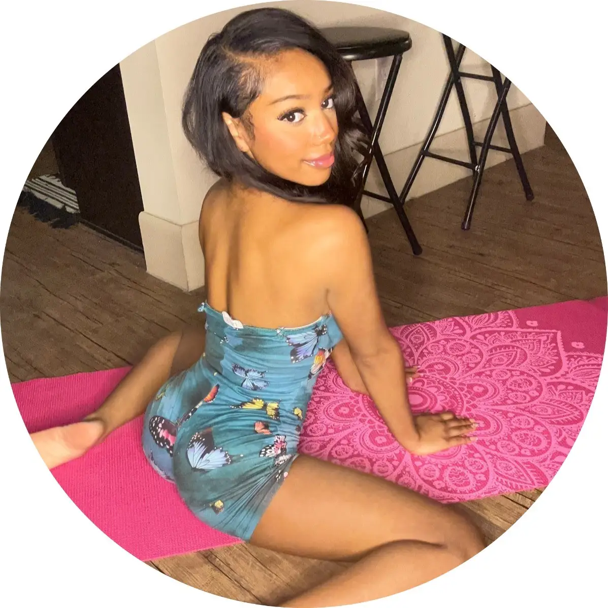 Lina OnlyFans college girl (student) creator profile photo