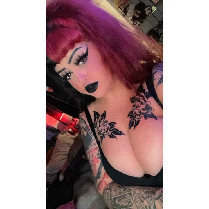 Innocentpleasuresx OnlyFans Profile