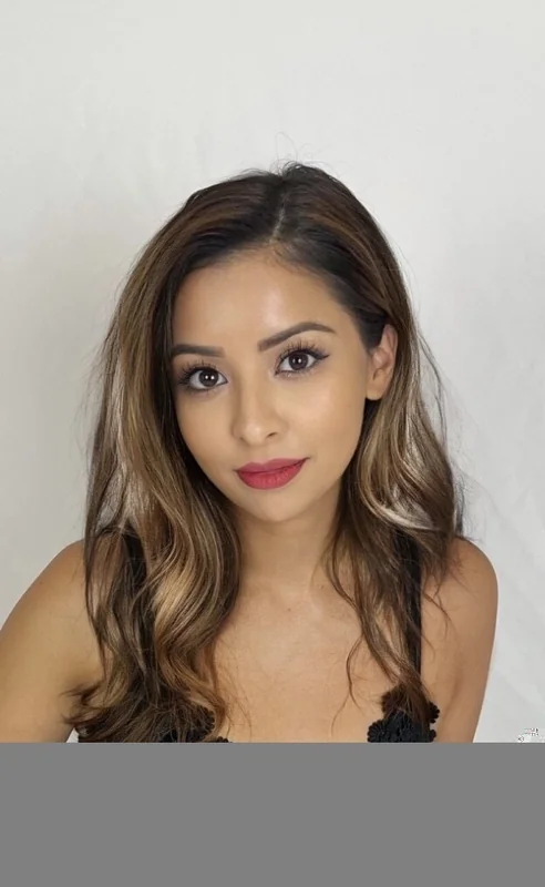 Iris In The Kitchen OnlyFans Profile