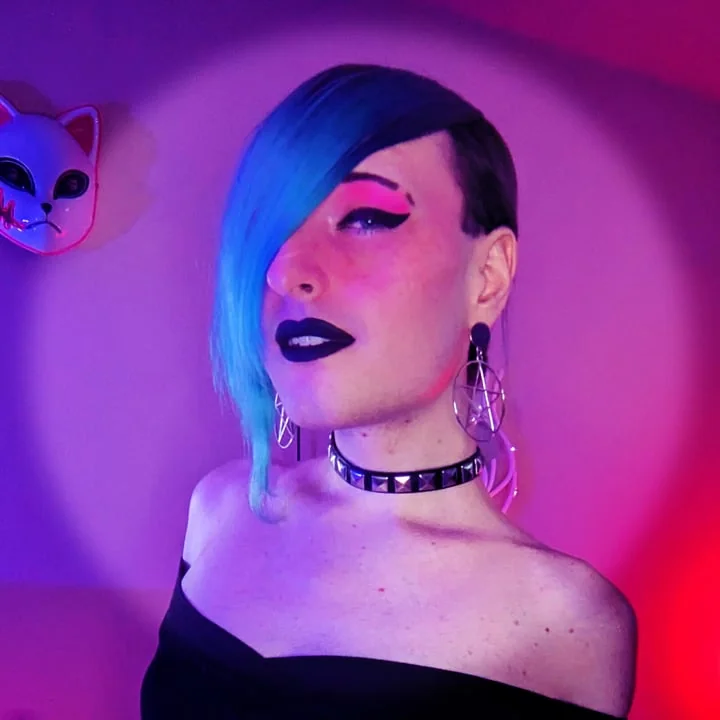 Izzy Resurrected - OnlyFans Creator Profile Picture