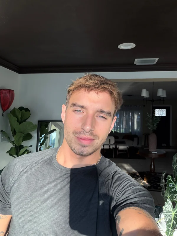 Jamesluckysz OnlyFans Profile