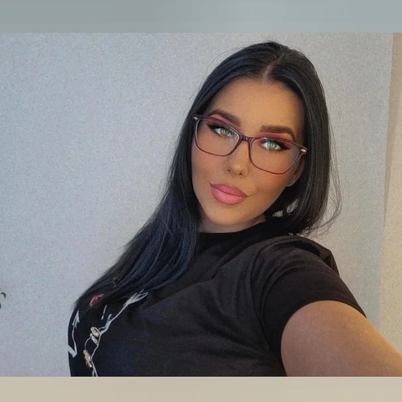 Janett OnlyFans Profile