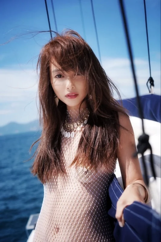 Jasmine J OnlyFans Profile