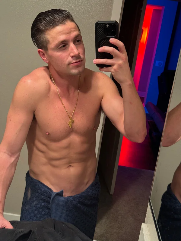 Jayromeroxxx OnlyFans Profile