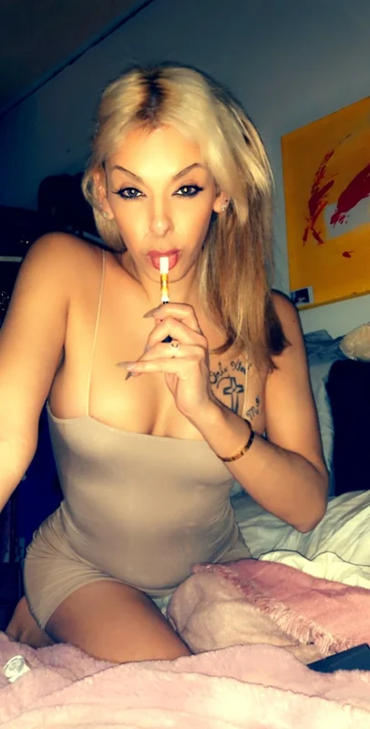 Jennalovelace OnlyFans Profile