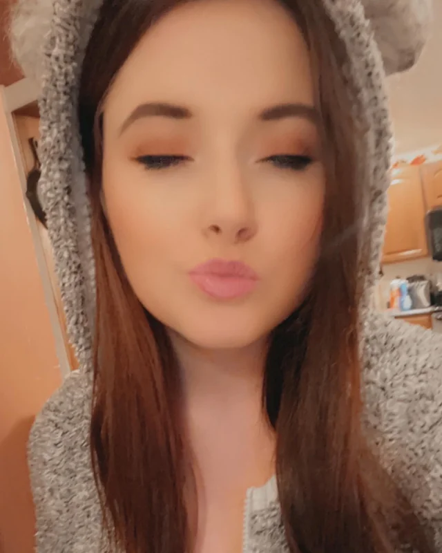 Kami OnlyFans Profile