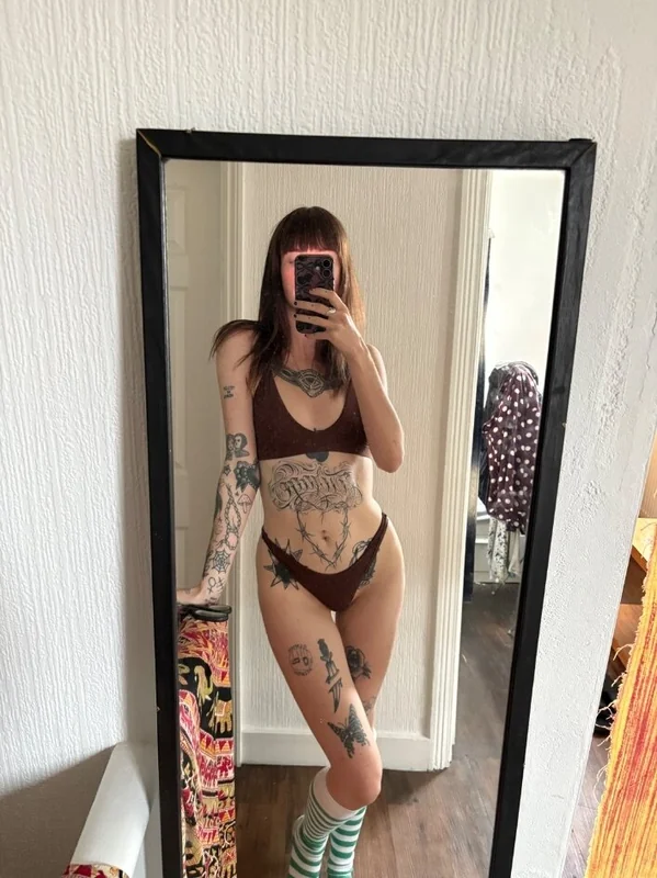 kara OnlyFans Profile