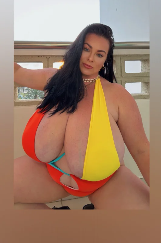 karlajames OnlyFans Profile