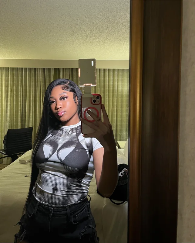 Karmen Rose OnlyFans Profile