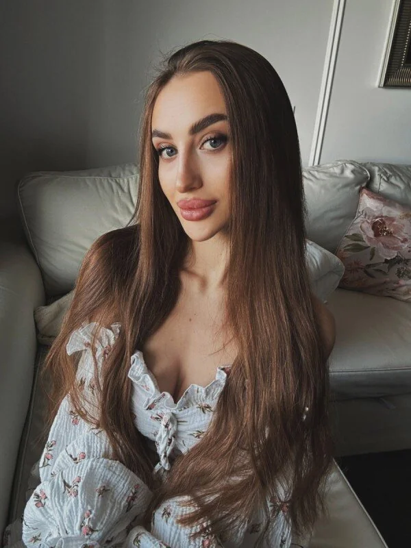 Katya OnlyFans Profile