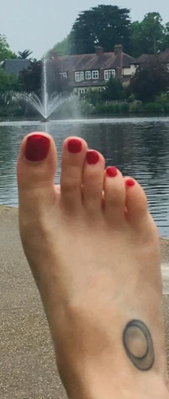 Kathy Noble's Feet OnlyFans Profile