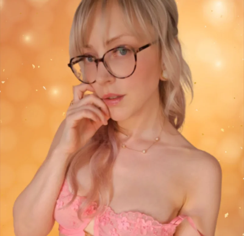 Katie Belle - OnlyFans Creator Profile Picture