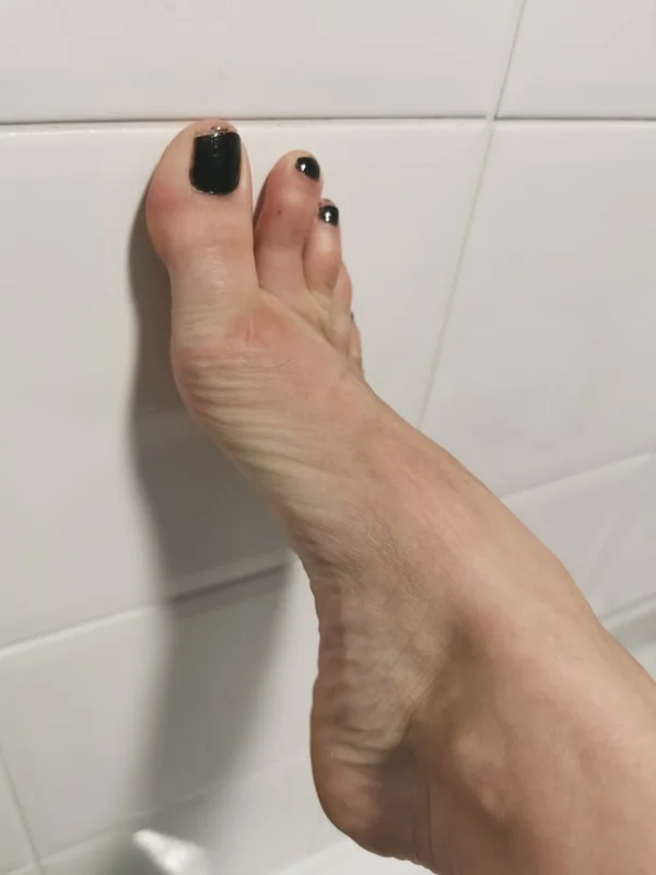 Kaybeesfeets OnlyFans Profile