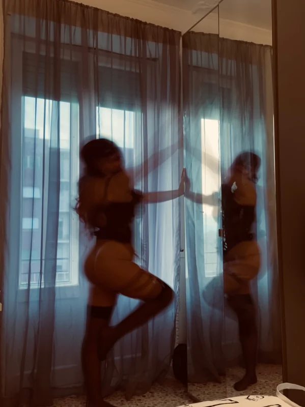 lady_1n_rose - OnlyFans Creator Profile Picture