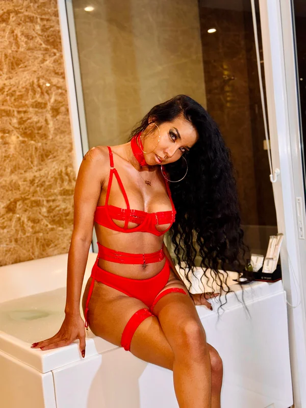 Ladyboyshasha - OnlyFans Creator Profile Picture