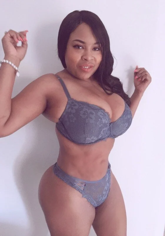 Lana OnlyFans Profile