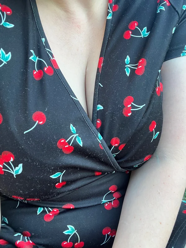 Leah OnlyFans Profile