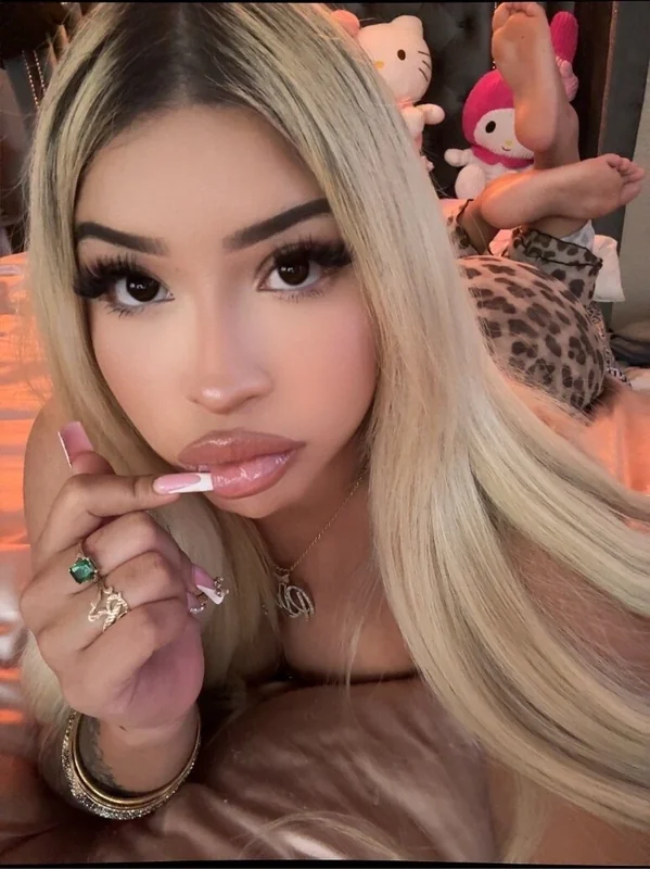 Latina Bratt - OnlyFans Creator Profile Picture