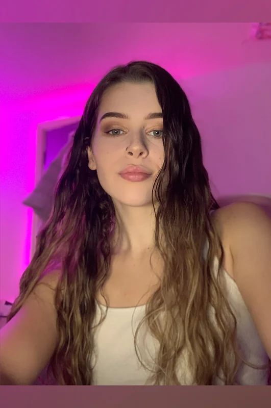 Lauren OnlyFans Profile