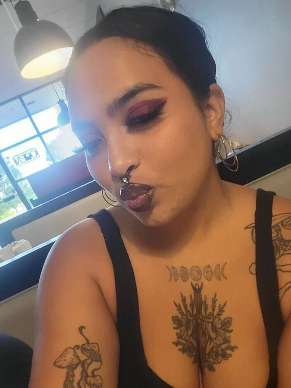 Lei Lovie - OnlyFans Creator Profile Picture