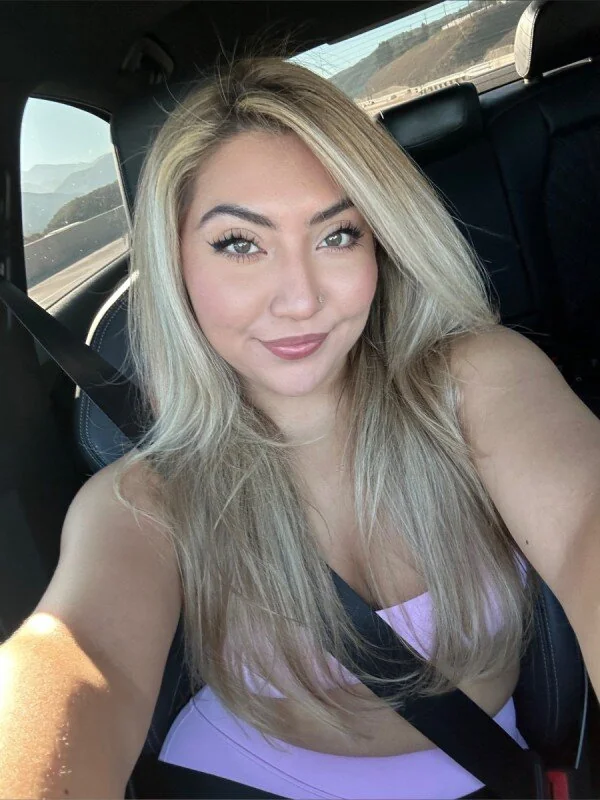 Lexi OnlyFans Profile