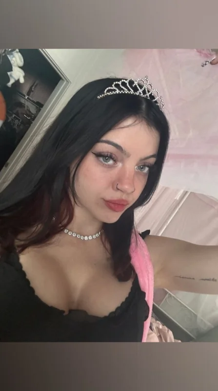 Lena - OnlyFans Creator Profile Picture