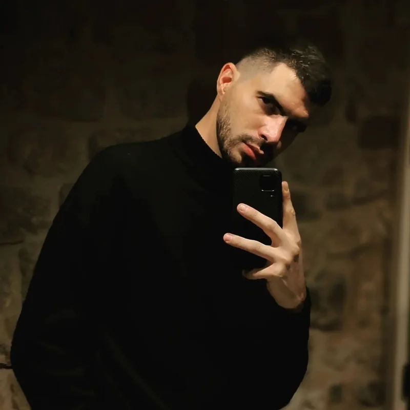 X X L - OnlyFans Creator Profile Picture