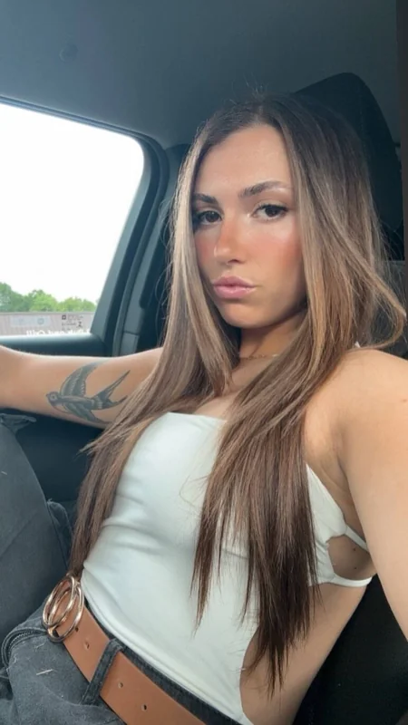 Lo - OnlyFans Creator Profile Picture