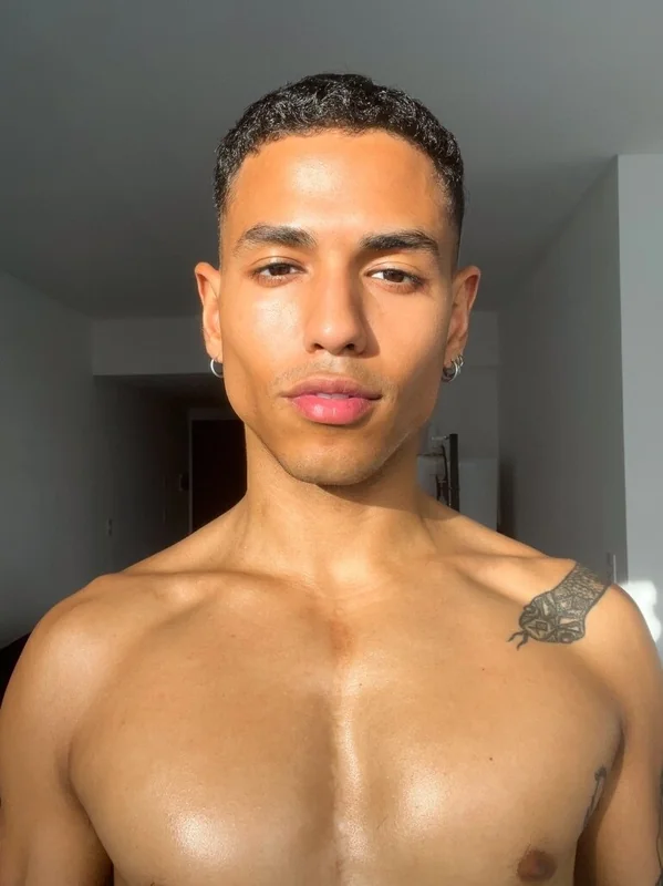lonsoleone - OnlyFans Creator Profile Picture