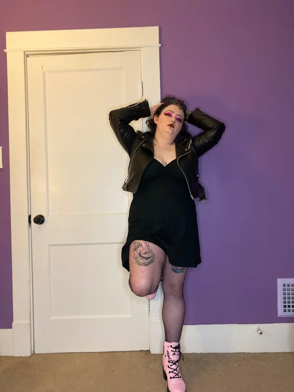 Loulou - OnlyFans Creator Profile Picture