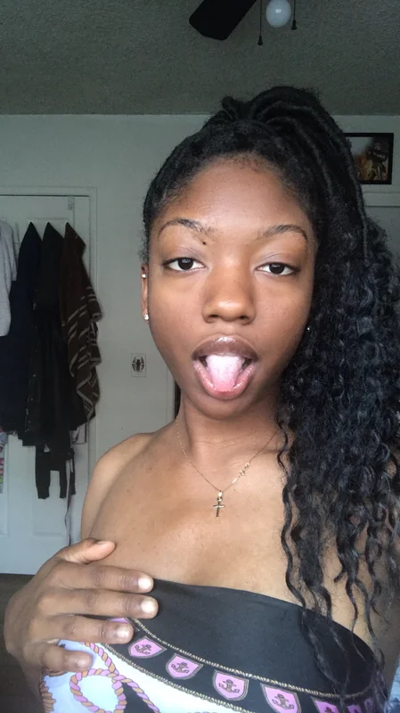 Lashe.Er OnlyFans Profile