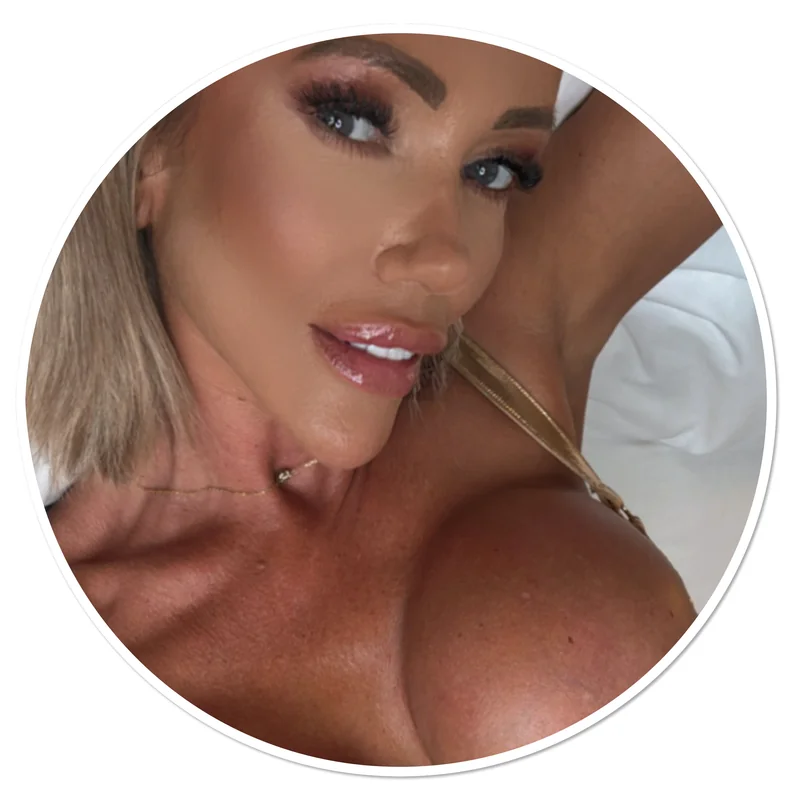 lucyzara OnlyFans Profile