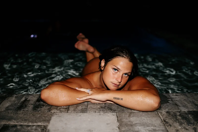 Madmoonfree OnlyFans Profile