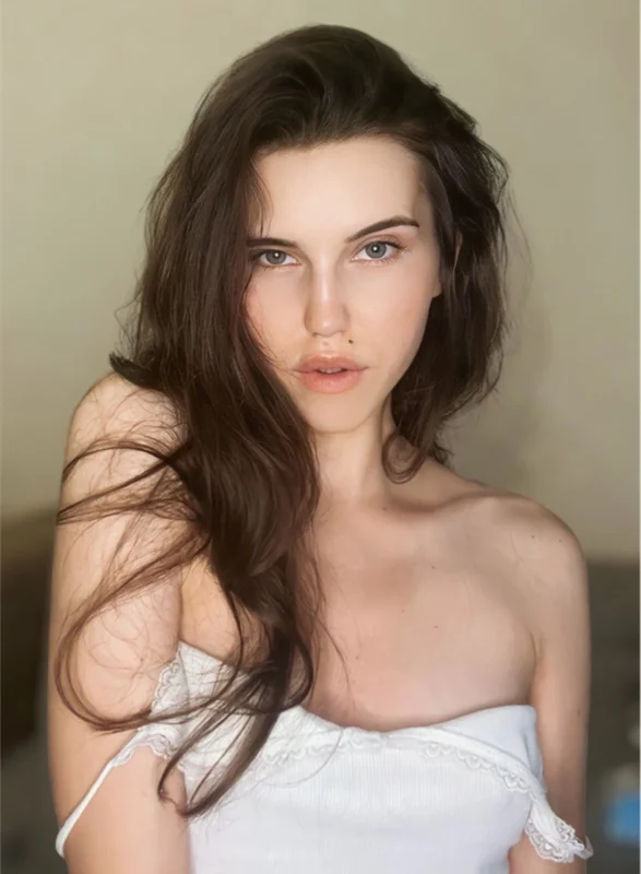 Mai OnlyFans Profile