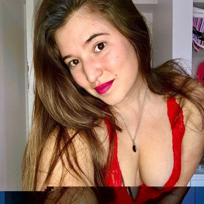 Manuelahola OnlyFans Profile