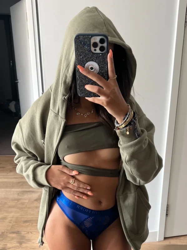 Messrine OnlyFans Profile