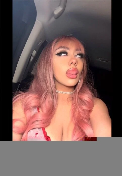 Miporche - OnlyFans Creator Profile Picture