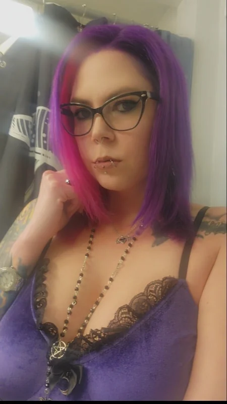 Morticia666 - OnlyFans Creator Profile Picture