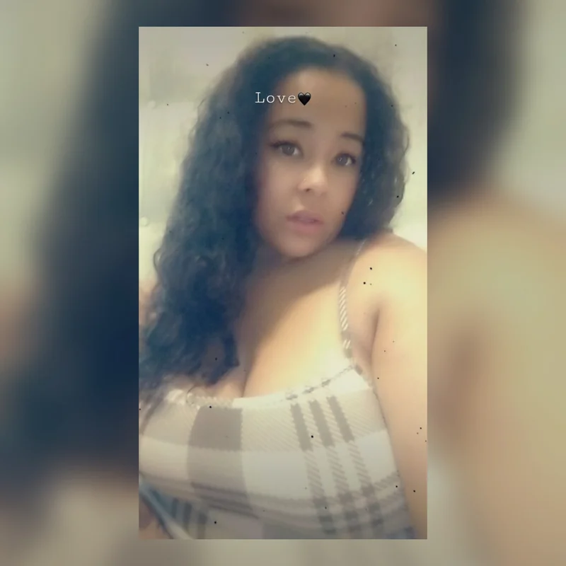 Emilia Grullon OnlyFans Profile