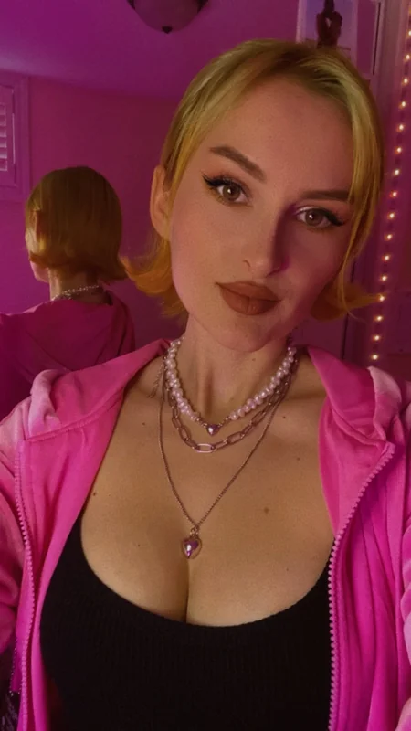 Myvera - OnlyFans Creator Profile Picture