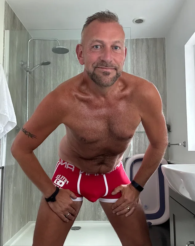 Nakedboyj69 OnlyFans Profile