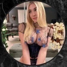 Naomi Soraya OnlyFans Profile