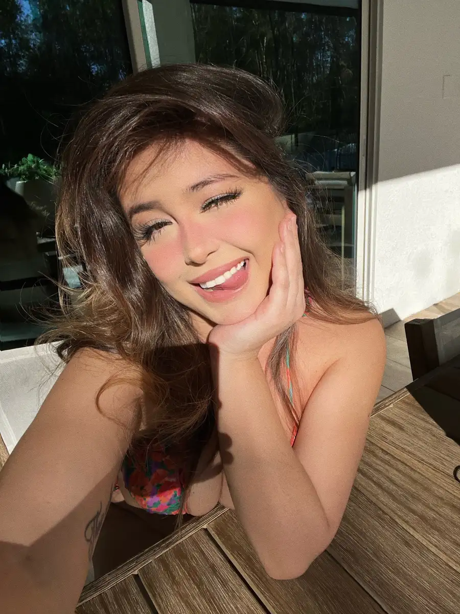 Natalie Rose Live Fridays (@nataliemonroe) OnlyFans exclusive creator profile photo