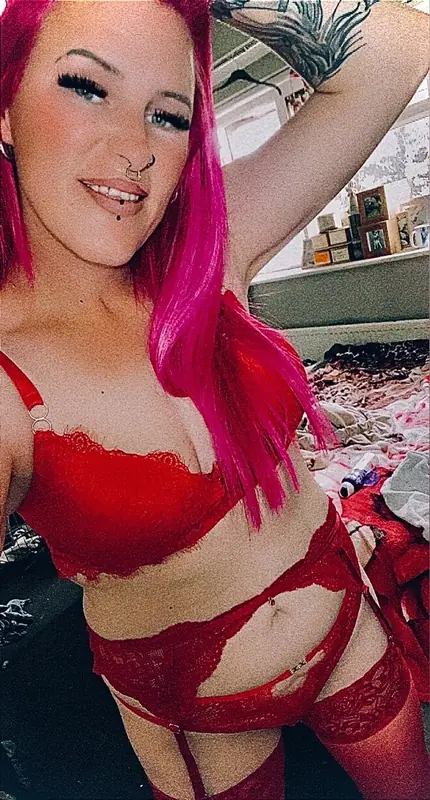 Naughtyx OnlyFans Profile