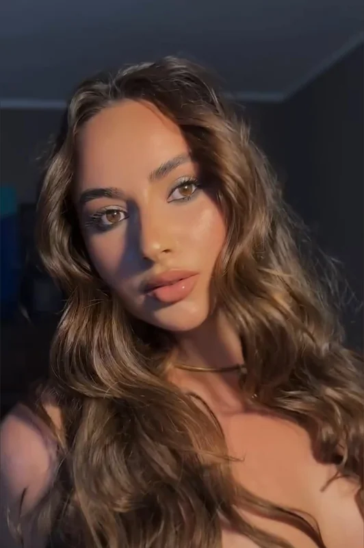 NaughtyCola OnlyFans Profile