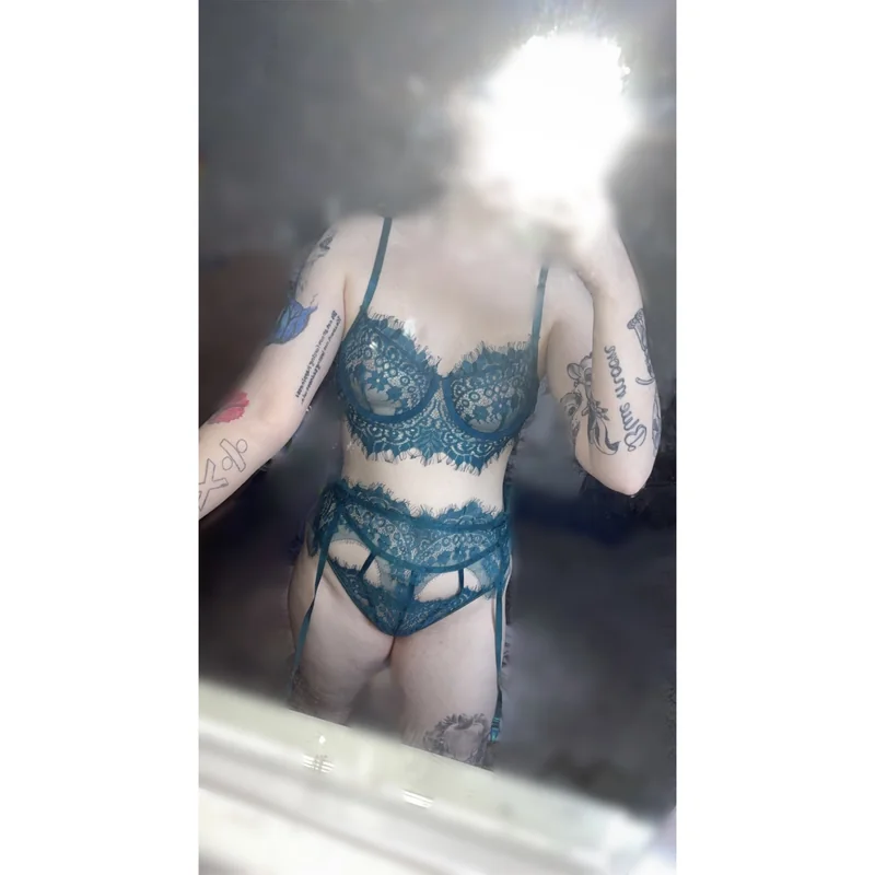 3 SALE Naughty Gurl OnlyFans Profile