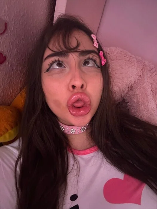 nena OnlyFans Profile