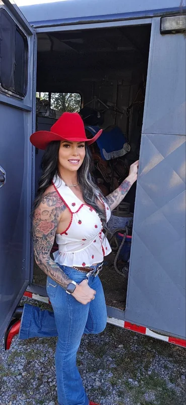 NICOLE BROOKS OnlyFans Profile