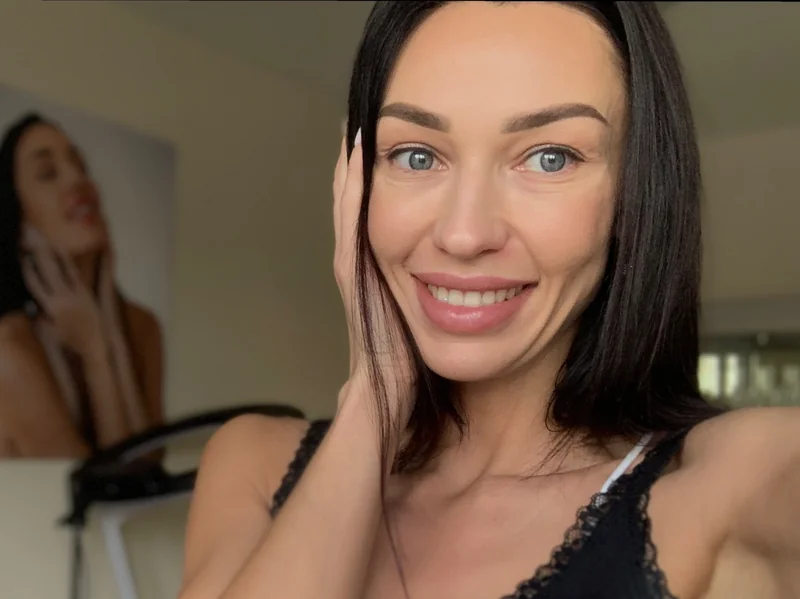 Nikol’ - OnlyFans Creator Profile Picture