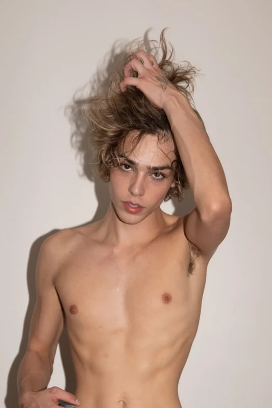 JOHNNY OnlyFans Profile